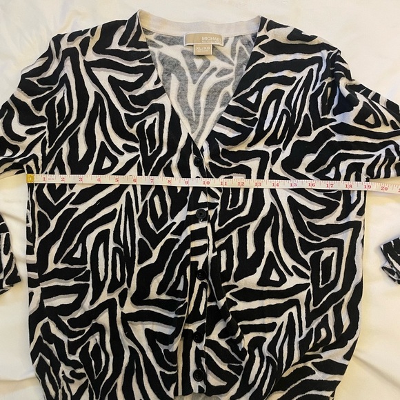 Michael Kors size XL black and white cardigan - Picture 5 of 10
